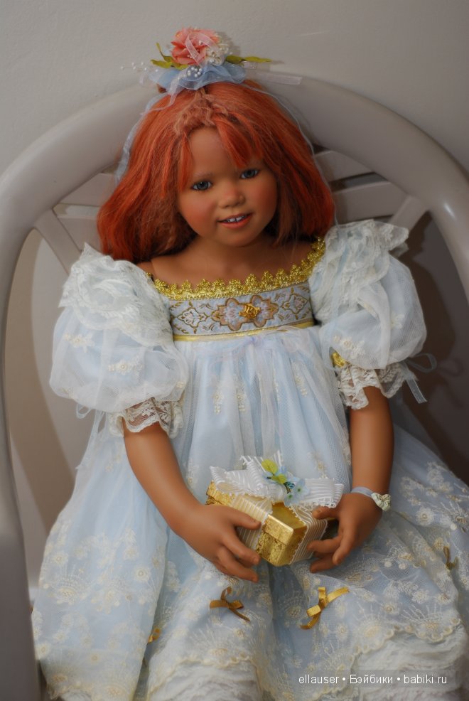 Исис и Мава Annette Himsted