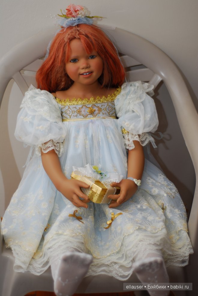 Исис и Мава Annette Himsted
