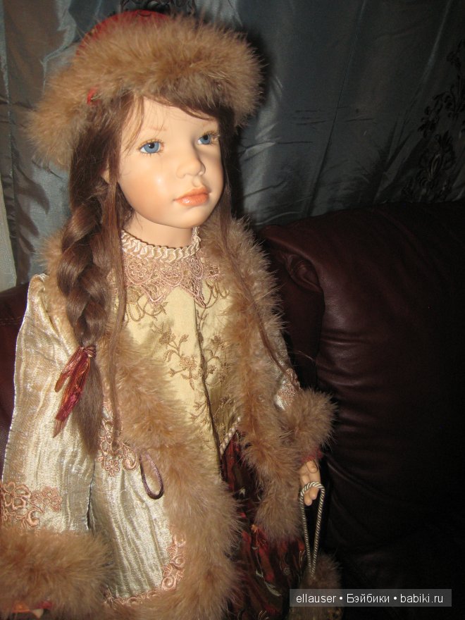 Zawieruszinski, Apolonia