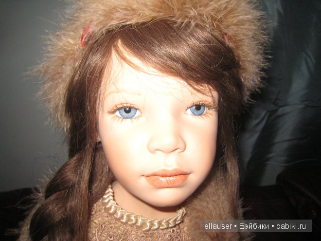 Zawieruszinski, Apolonia