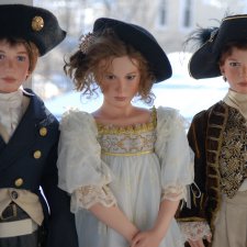 Два офицера и девушка, или поздравляю вас с Праздником Любви