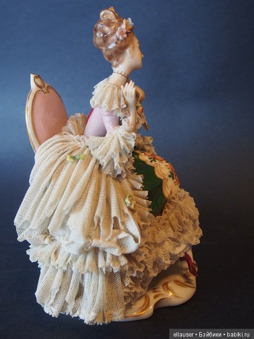 Дрезденские «кружевницы»: В чём секрет фарфоровых статуэток, которые словно одеты в изящные наряды (фото 10)