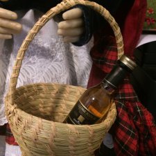 - О, это не для меня, это для куклы