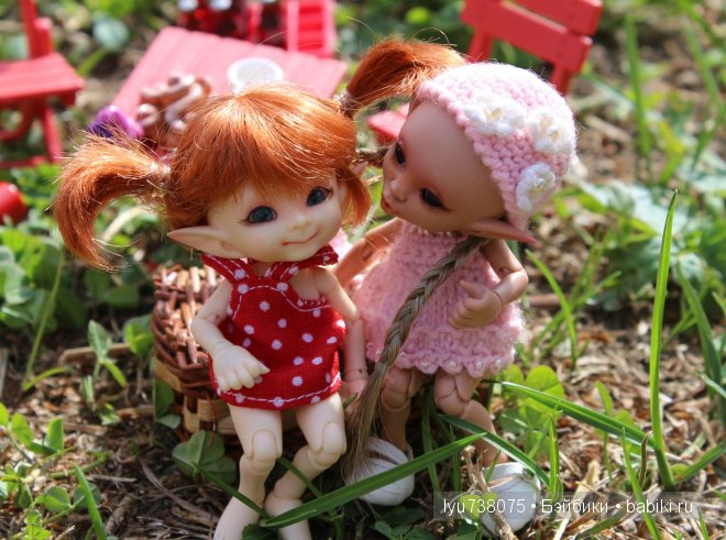 Наконец и к нам пришло лето. Малыши-реалики на природе