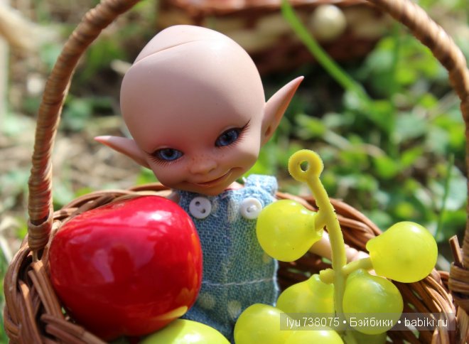 Наконец и к нам пришло лето. Малыши-реалики на природе