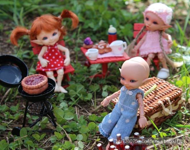 Наконец и к нам пришло лето. Малыши-реалики на природе