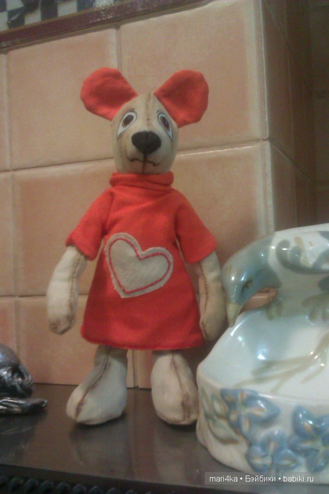 Мышка в "военном" городе СЧАСТЬЕ