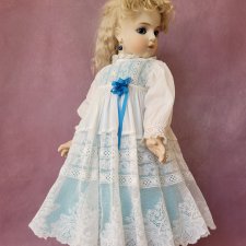 Антикварное платье для куклы 61-65 см