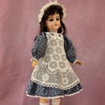 Платье для куклы 57 см из винтажных материалов