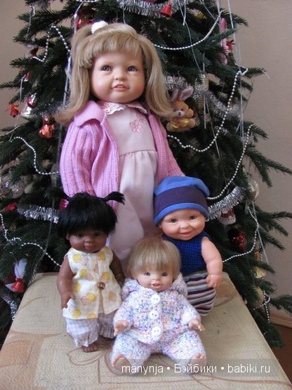Вот моя компания куколок PaolaReina | Бэйбики Вот моя компания куколок PaolaReina (фото 3)