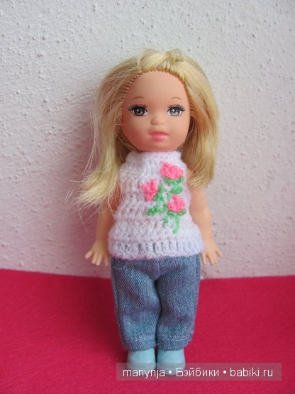 Одежка маленьким куколкам