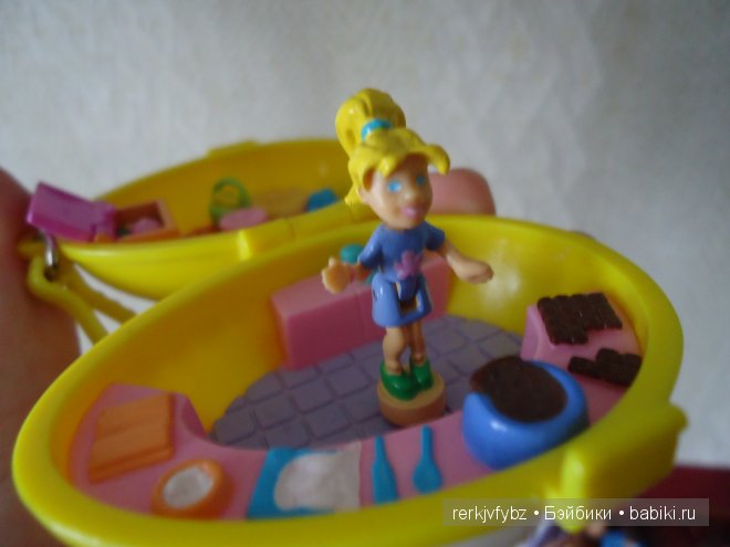 Мал-мала-меньше...или кукольный мир в миниатюре