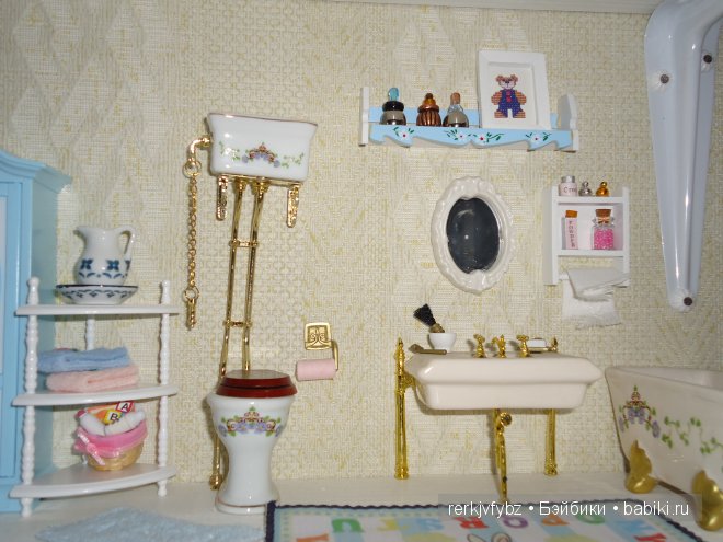 Мал-мала-меньше...или кукольный мир в миниатюре