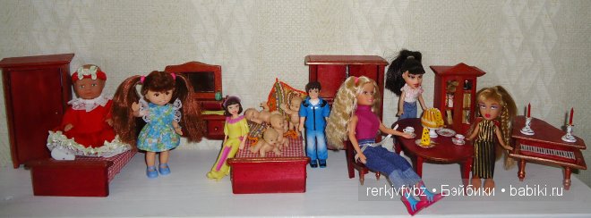 Мал-мала-меньше...или кукольный мир в миниатюре