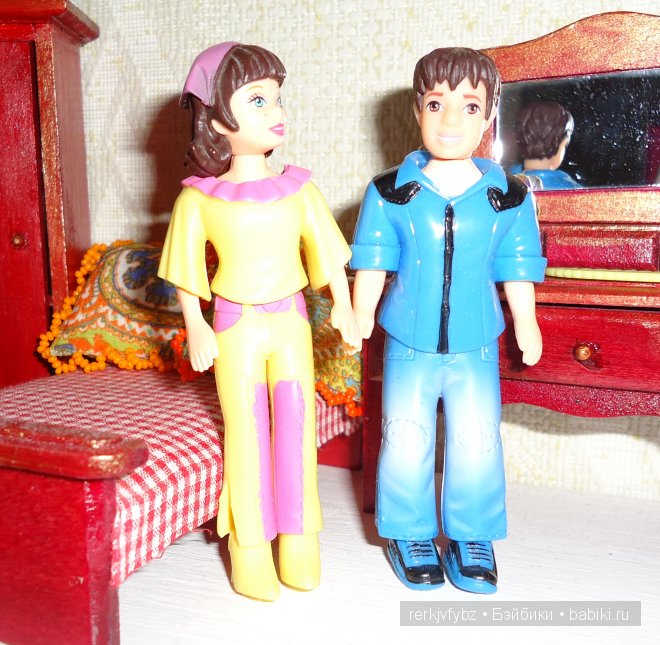 Мал-мала-меньше...или кукольный мир в миниатюре