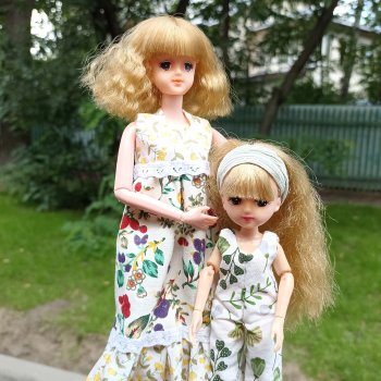 Пока ещё лето.