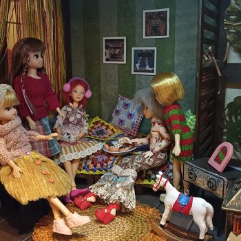 Снова праздник)