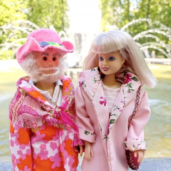 Продолжение темы кукольных семей.