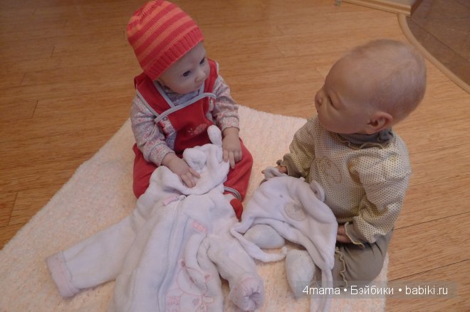 Как мои девочки за новорожденной сестренкой-реборненком собирались | Бэйбики Как мои девочки за новорожденной сестренкой-реборненком собирались