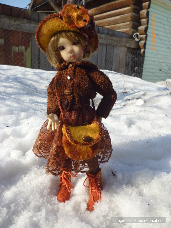 "Осенний поцелуй" или... одежда для Мей Мей от Kaye Eiggs своими руками