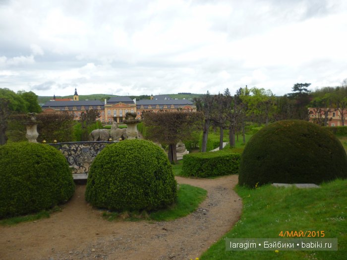 Элишка в замке Добржиш ... или мое большое путешествие