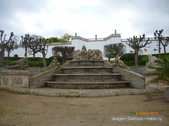 Элишка в замке Добржиш ... или мое большое путешествие