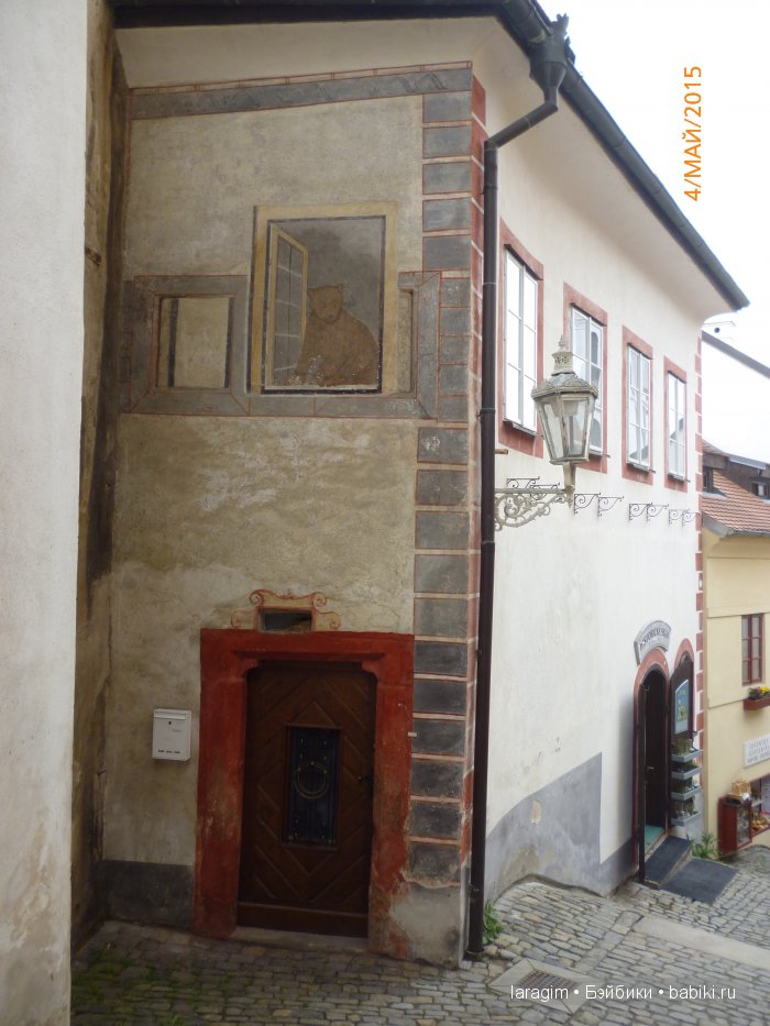 Стены, двери, витрины, улицы ...или мое большое путешествие