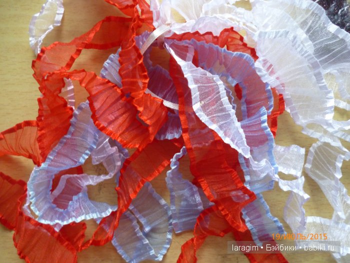 "Собери мне букет полевых"... или одежда для Gotz своими руками