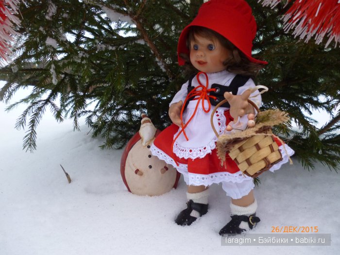 "По следам Красной Шапочки" или ... одежда для кукол Wichtel от Rosemarie Müller