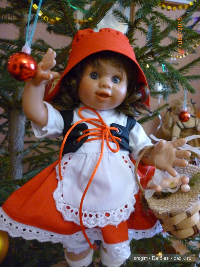 "По следам Красной Шапочки" или ... одежда для кукол Wichtel от Rosemarie Müller