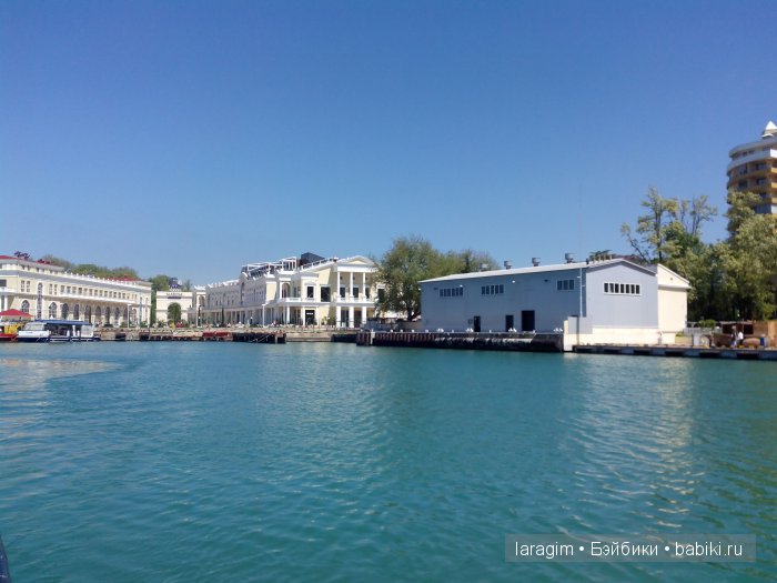 "В краю магнолий плещет море..." Город-сказка Сочи