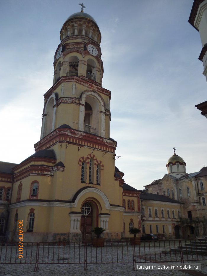 По святым местам - Новоафонский мужской и Троице-Георгиевский женский монастыри