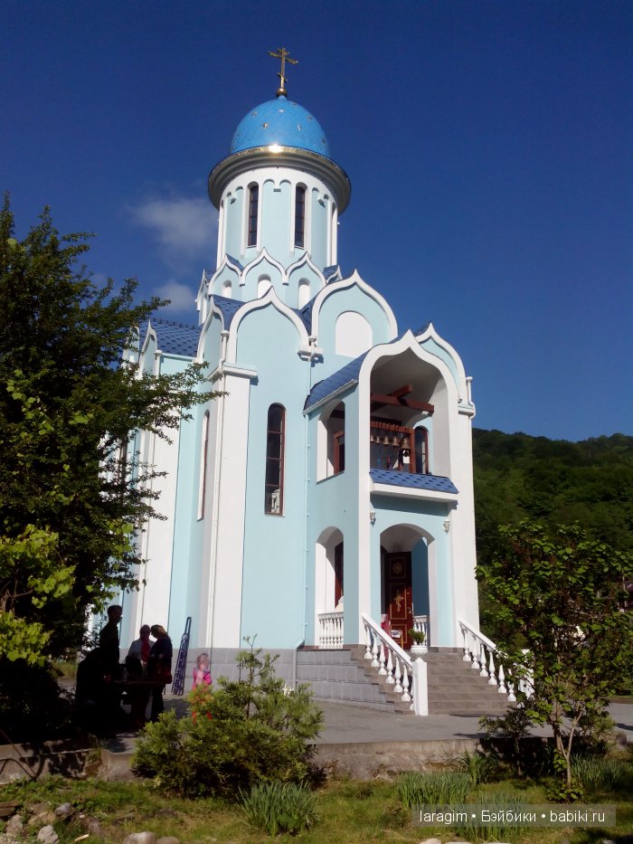 По святым местам - Новоафонский мужской и Троице-Георгиевский женский монастыри