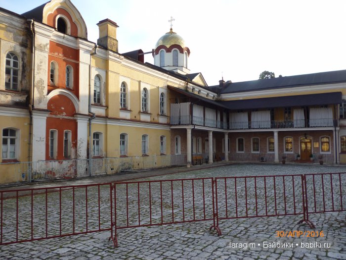 По святым местам - Новоафонский мужской и Троице-Георгиевский женский монастыри (фото 7)