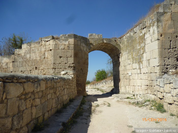 Чуфут-Кале. С любовью из Крыма