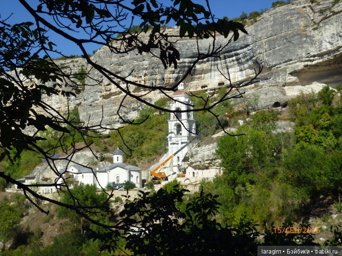 Чуфут-Кале. С любовью из Крыма (фото 3)