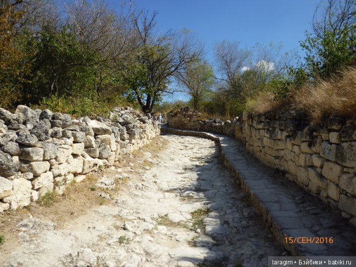 Чуфут-Кале. С любовью из Крыма