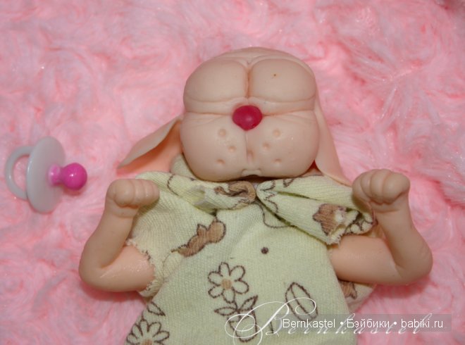 Малышка-суселка — Игрушки в смешанной технике (мех и глина): Арт (фото 5)