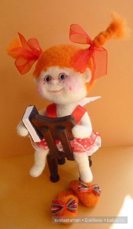 Дружной стайкой ангелочки засиделись аж до ночки