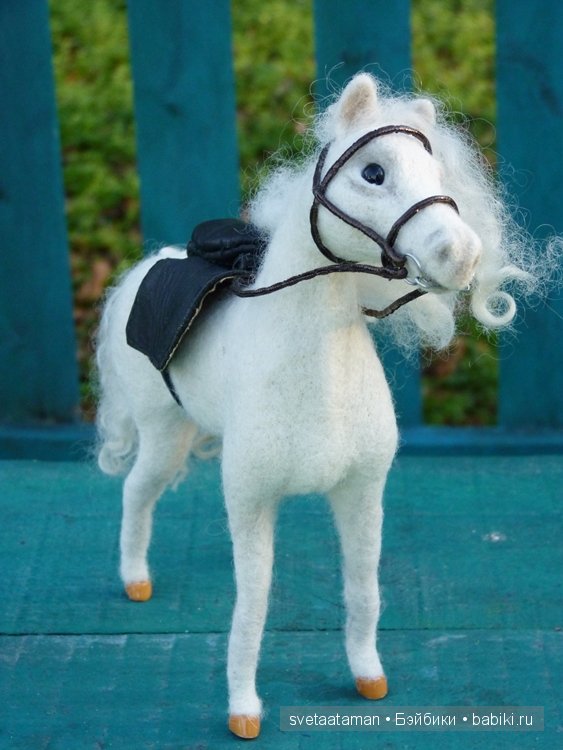 Ангелочек-путешественница. Авторская войлочная куколка