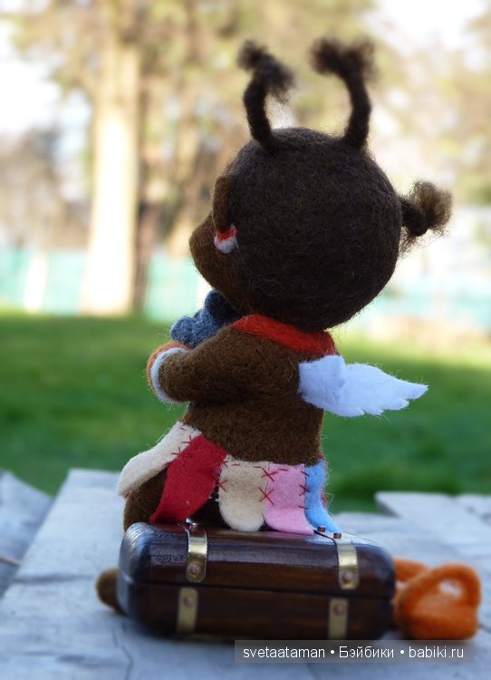 Ангелочек-путешественница. Авторская войлочная куколка (фото 4)