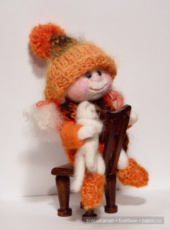 Авторская кукла из шерсти Снежка и Мурчик (фото 3)