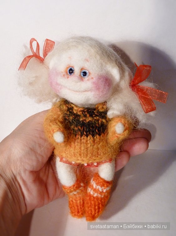 Девчоночки-ангелочки своими руками из шерсти для валяния (фото 6)