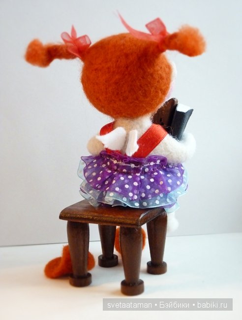 Девчонки. Вялянные из шерсти игрушки своими руками