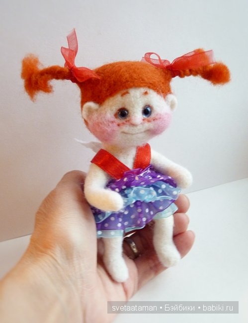 Девчонки. Вялянные из шерсти игрушки своими руками