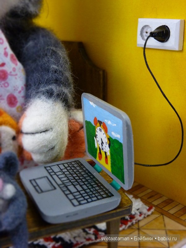 Понедельник, 6 утра. Валяние игрушек из шерсти