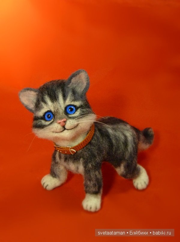 Мартовский котёнок. Игрушка валянием из шерсти ручной работы