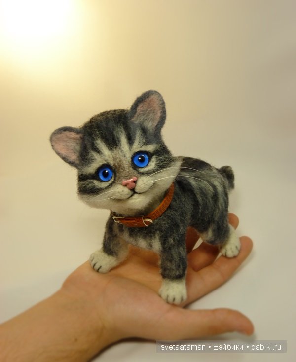Мартовский котёнок. Игрушка валянием из шерсти ручной работы