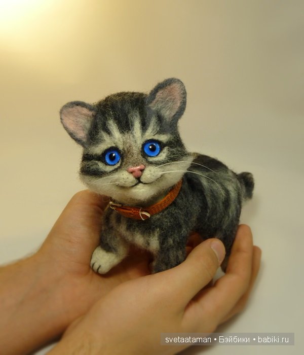 Мартовский котёнок. Игрушка валянием из шерсти ручной работы