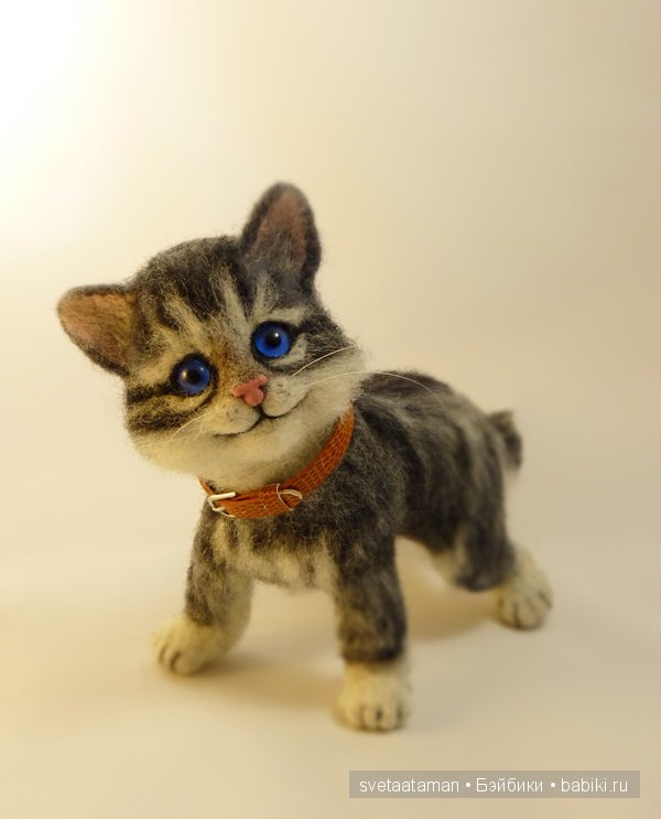 Мартовский котёнок. Игрушка валянием из шерсти ручной работы